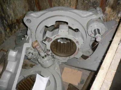 Муфта переключения левая ЭКГ-5А 1080.30.00-1 сб